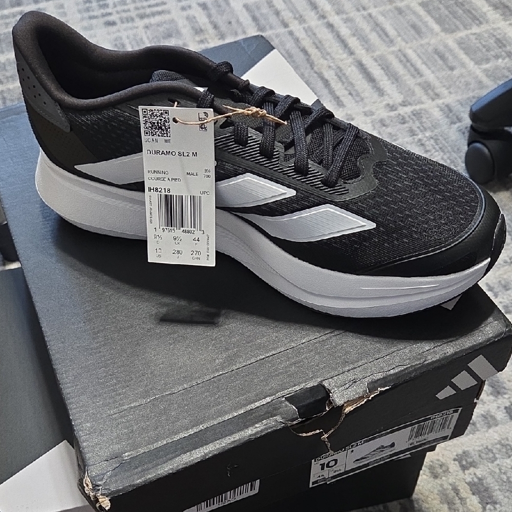 Adidas Men's Black and White Running Shoes